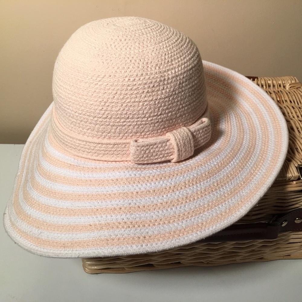 Kate Spade Floppy Sun Hat